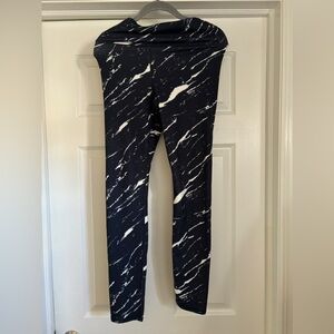 Gap Fit leggings/yoga pants.